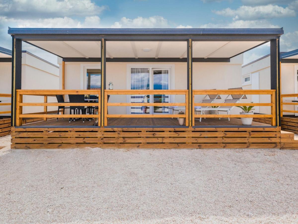 Holiday Home Seaside Mobile Home By Interhome Šilo Exterior foto